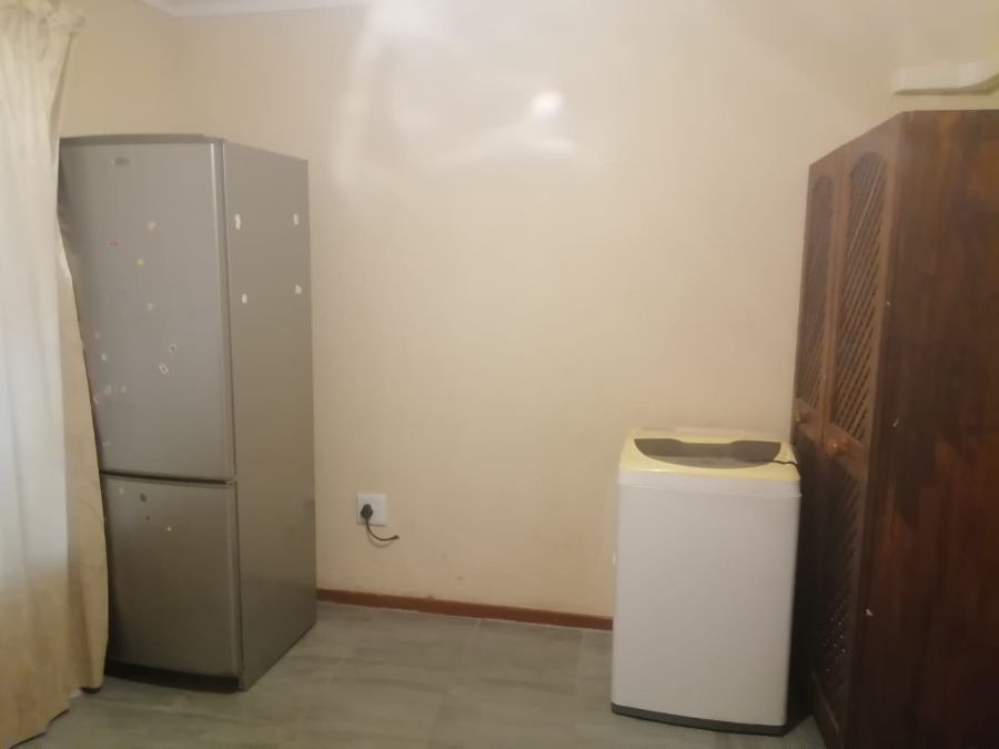 To Let 4 Bedroom Property for Rent in Tlhabane West North West